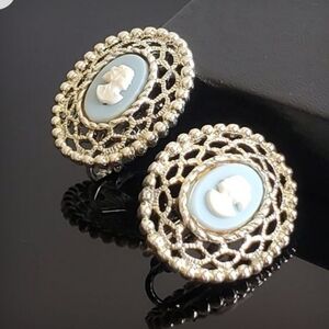 FREE OR FIRM$ 50S CAMEO EARRINGS